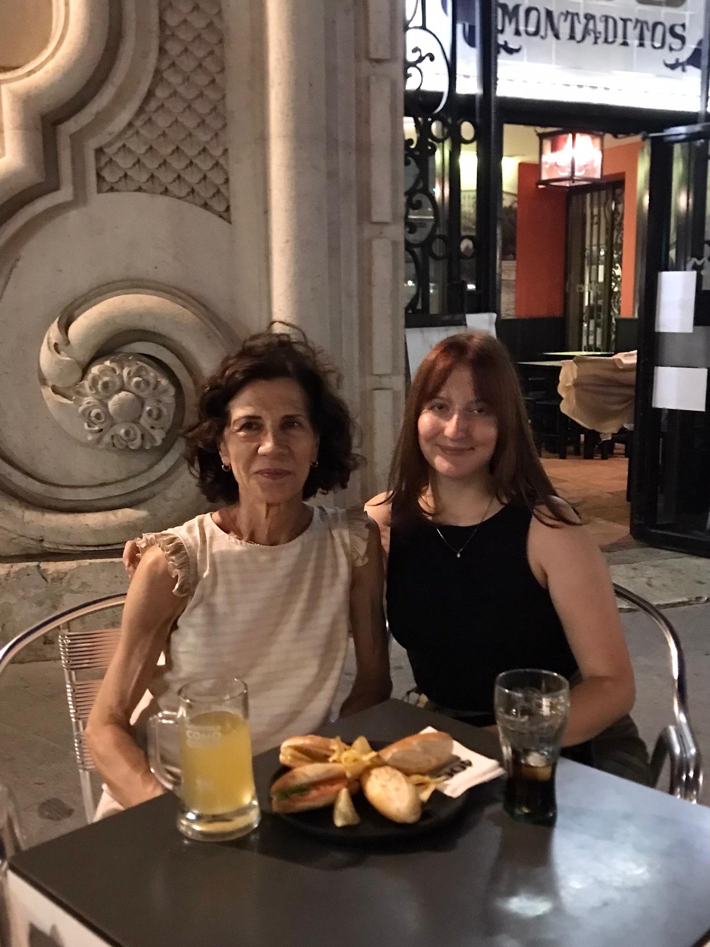 PHOTO-2022-12-17-23-42-29