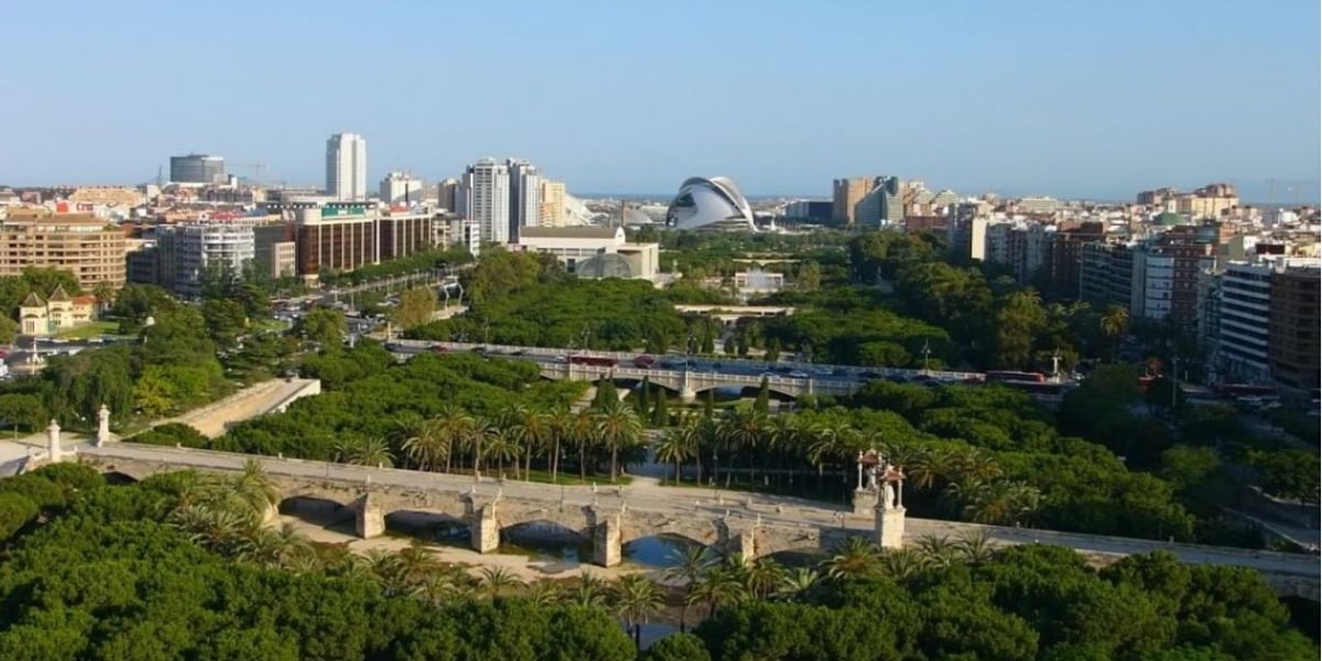 Españole_Ih_Valencia_1200x600_32